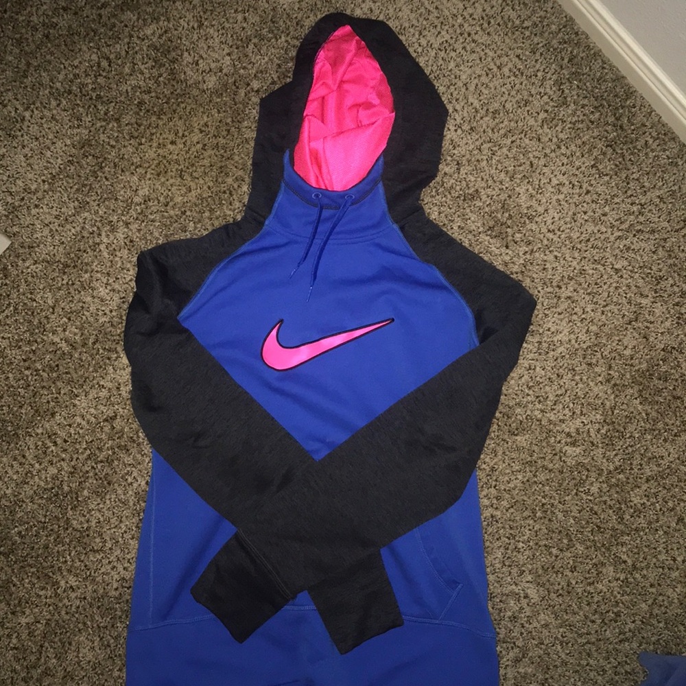 Nike hoodie